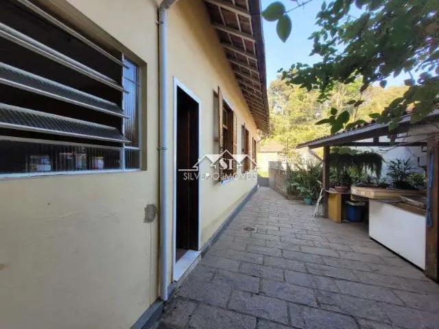 Casa / Sobrado para Venda em Petrópolis/RJ Centro 7 Quartos