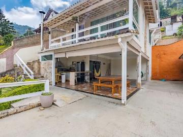 Casa / Sobrado para Venda em Petrópolis/RJ Mosela 3 Quartos