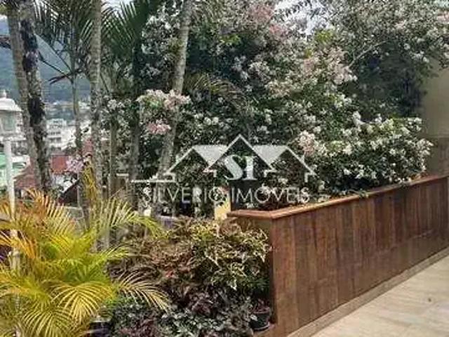 Casa / Sobrado para Venda em Petrópolis/RJ Mosela 5 Quartos