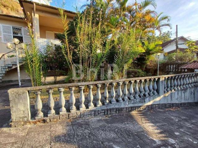 Casa / Sobrado para Venda em Petrópolis/RJ Saldanha Marinho 4 Quartos