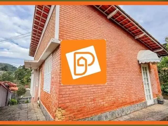 Casa / Sobrado para Venda em Petrópolis/RJ Valparaíso 4 Quartos