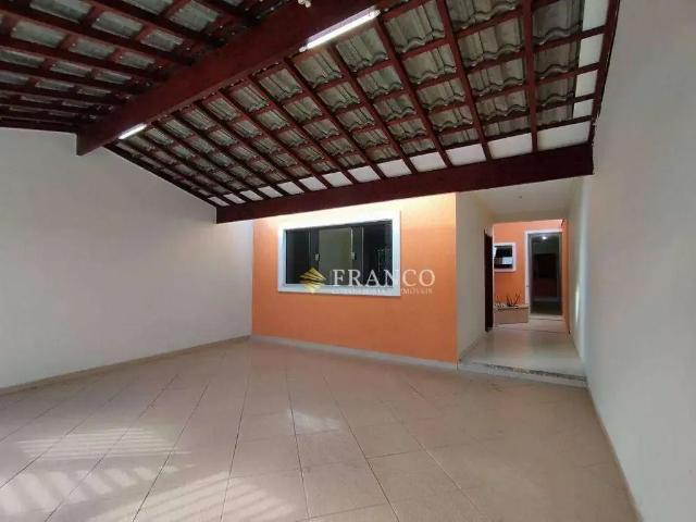 Casa / Sobrado para Venda em Pindamonhangaba/SP Alto do Cardoso 3 Quartos