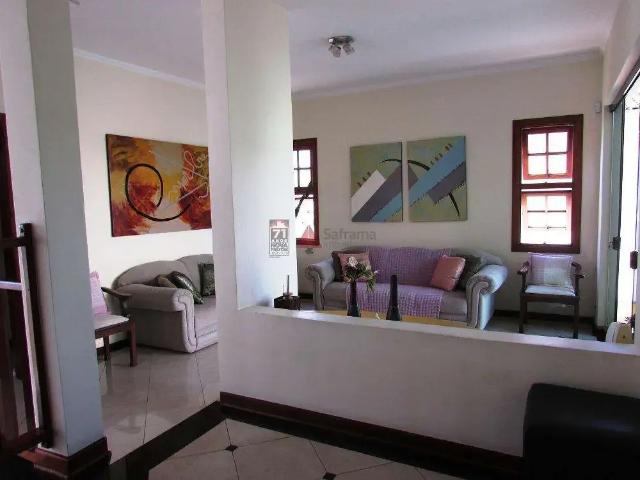 Casa / Sobrado para Venda em Pindamonhangaba/SP Centro 5 Quartos