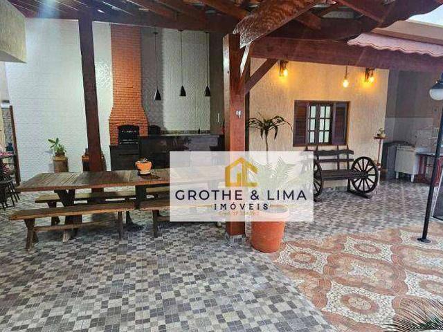 Casa / Sobrado para Venda em Pindamonhangaba/SP Cidade Nova 3 Quartos