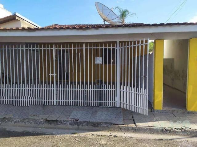 Casa / Sobrado para Venda em Pindamonhangaba/SP Conjunto Residencial Araretama 3 Quartos