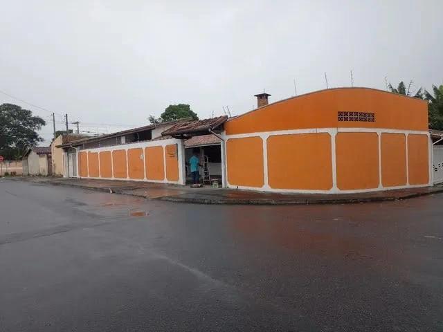 Casa / Sobrado para Venda em Pindamonhangaba/SP Conjunto Residencial Araretama 3 Quartos