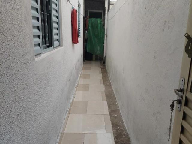 Casa / Sobrado para Venda em Pindamonhangaba/SP Conjunto Residencial Araretama 3 Quartos