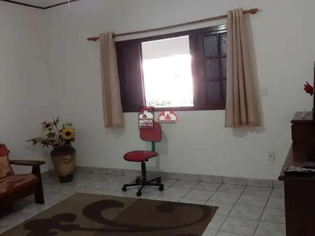 Casa / Sobrado para Venda em Pindamonhangaba/SP Loteamento Residencial Carangola 3 Quartos
