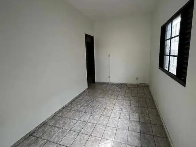 Casa / Sobrado para Venda em Pindamonhangaba/SP Parque São Benedito 2 Quartos