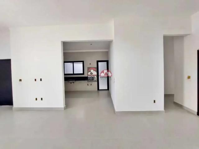 Casa / Sobrado para Venda em Pindamonhangaba/SP Residencial Vila Romana 3 Quartos