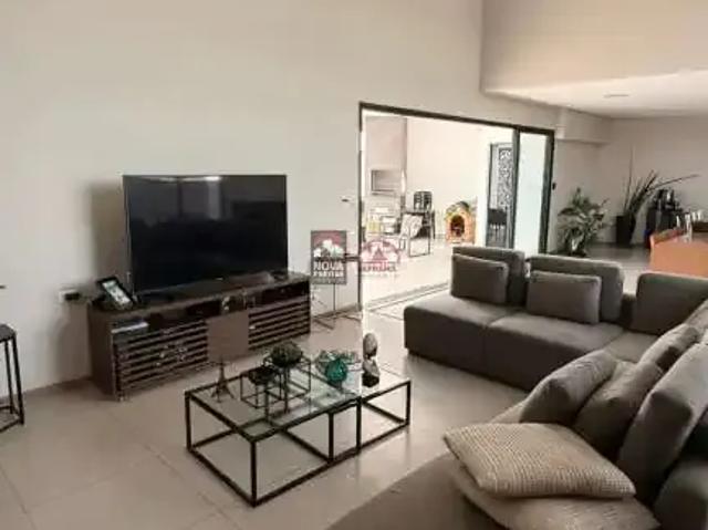 Casa / Sobrado para Venda em Pindamonhangaba/SP Residencial e Comercial Bosque da Imperatriz 2 Quartos
