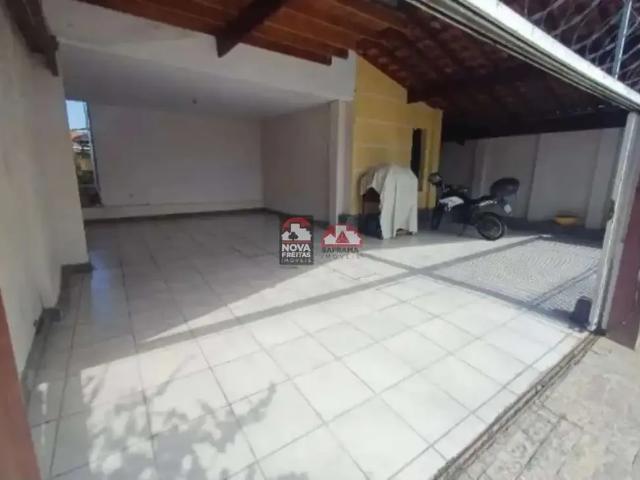 Casa / Sobrado para Venda em Pindamonhangaba/SP São Benedito 4 Quartos