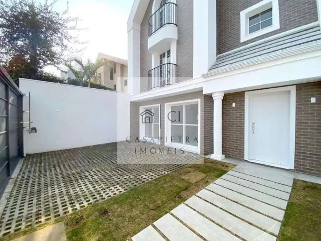Casa / Sobrado para Venda em Pinhais/PR Centro 3 Quartos