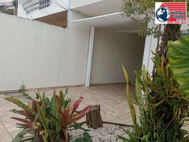 Casa / Sobrado para Venda em Pinhais/PR Centro 4 Quartos