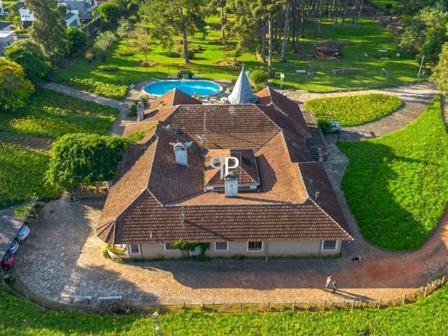 Casa / Sobrado para Venda em Pinhais/PR Alphaville Graciosa 6 Quartos