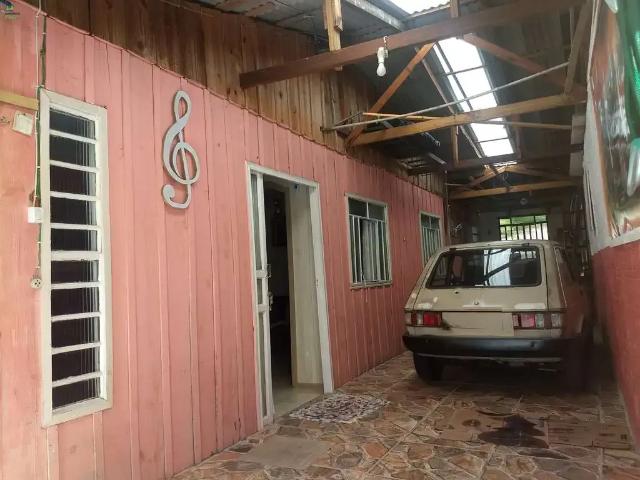 Casa / Sobrado para Venda em Pinhais/PR Atuba 2 Quartos