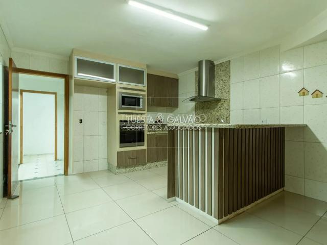 Casa / Sobrado para Venda em Pinhais/PR Jardim Amélia 5 Quartos