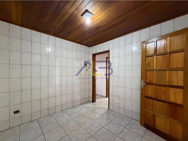 Casa / Sobrado para Venda em Pinhais/PR Jardim Cláudia 3 Quartos