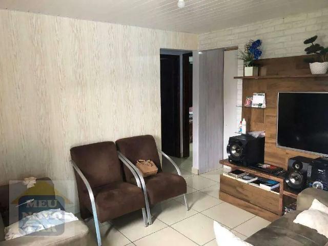 Casa / Sobrado para Venda em Pinhais/PR Maria Antonieta 2 Quartos