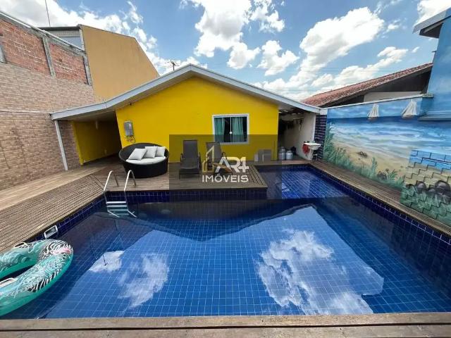Casa / Sobrado para Venda em Pinhais/PR Maria Antonieta 4 Quartos