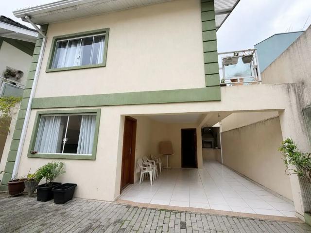 Casa / Sobrado para Venda em Pinhais/PR Pineville 3 Quartos