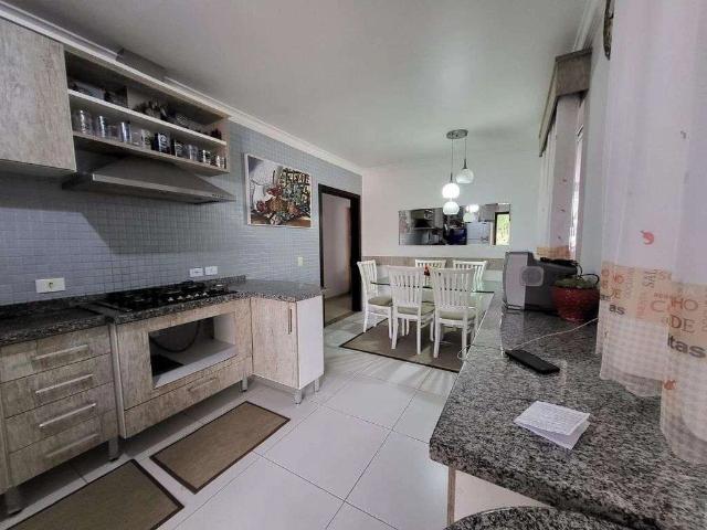 Casa / Sobrado para Venda em Pinhais/PR Vargem Grande 4 Quartos