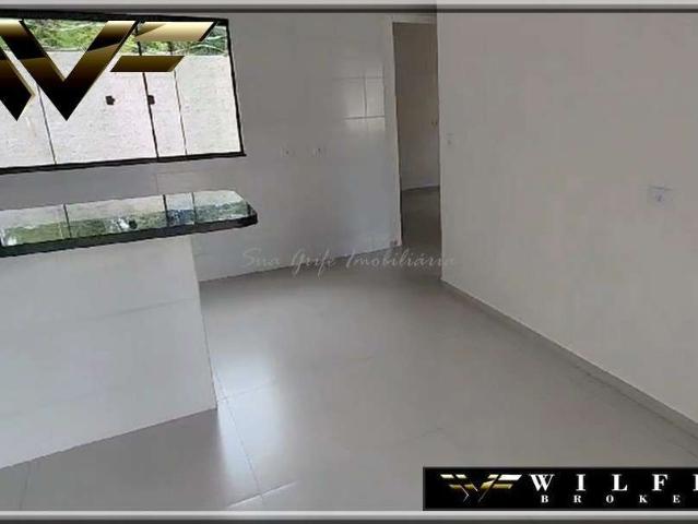 Casa / Sobrado para Venda em Pinhais/PR Vargem Grande 2 Quartos
