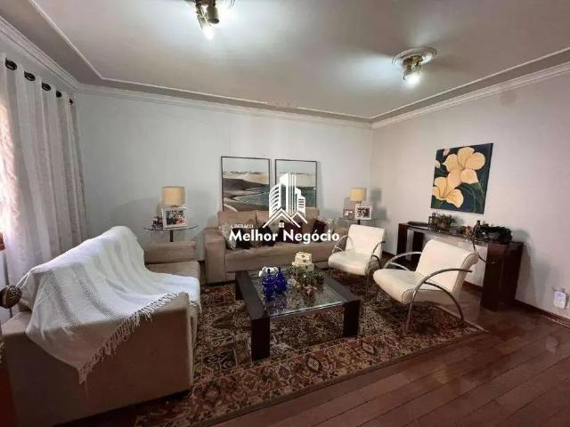 Casa / Sobrado para Venda em Piracicaba/SP Castelinho 4 Quartos