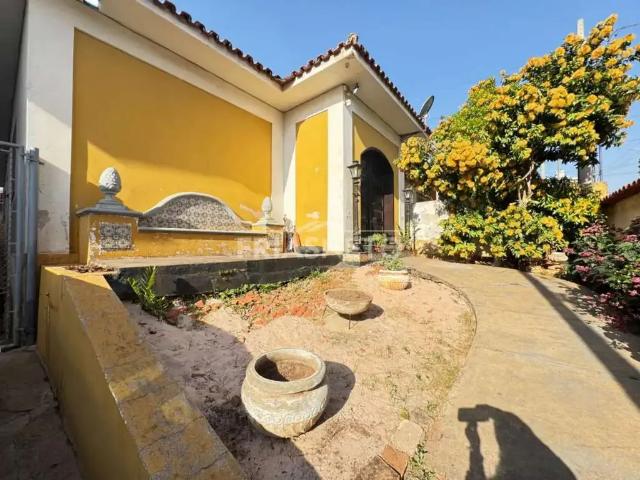 Casa / Sobrado para Venda em Piracicaba/SP Centro 3 Quartos