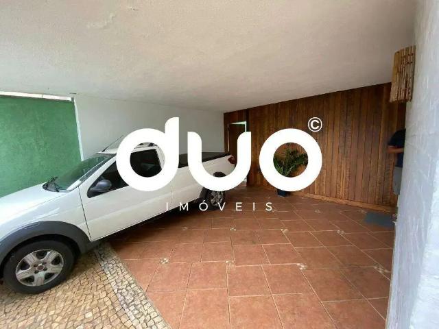 Casa / Sobrado para Venda em Piracicaba/SP Centro 4 Quartos