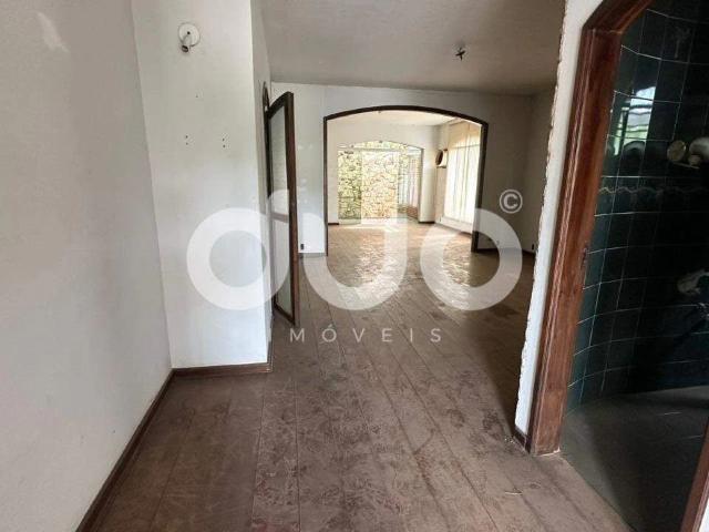 Casa / Sobrado para Venda em Piracicaba/SP Centro 5 Quartos