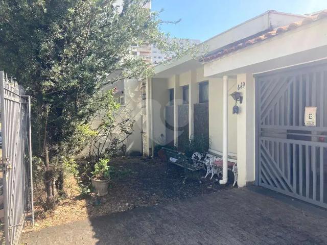 Casa / Sobrado para Venda em Piracicaba/SP Centro 5 Quartos