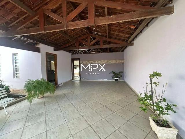 Casa / Sobrado para Venda em Piracicaba/SP Água Branca 3 Quartos