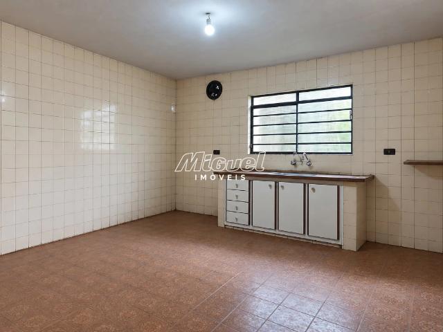 Casa / Sobrado para Venda em Piracicaba/SP Dois Córregos 3 Quartos