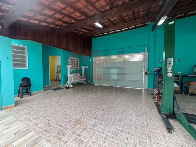 Casa / Sobrado para Venda em Piracicaba/SP Dois Córregos 3 Quartos