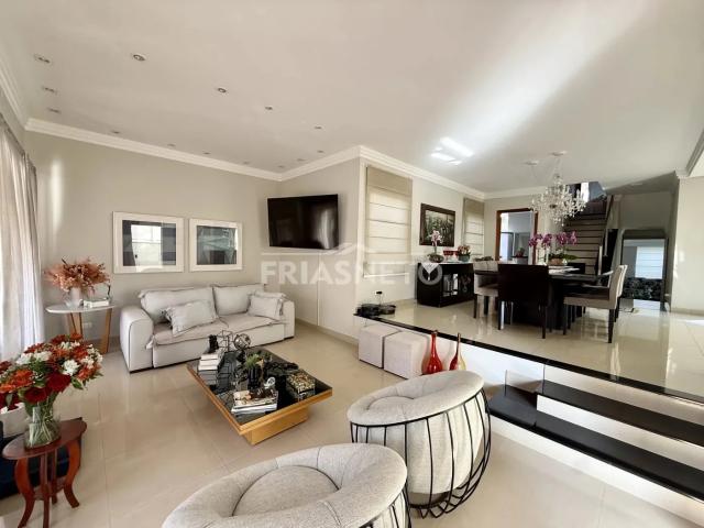 Casa / Sobrado para Venda em Piracicaba/SP Jardim Elite 5 Quartos