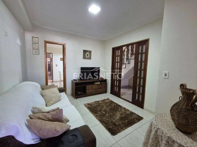 Casa / Sobrado para Venda em Piracicaba/SP Jardim Petrópolis 3 Quartos
