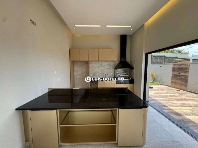 Casa / Sobrado para Venda em Piracicaba/SP Ondas 4 Quartos
