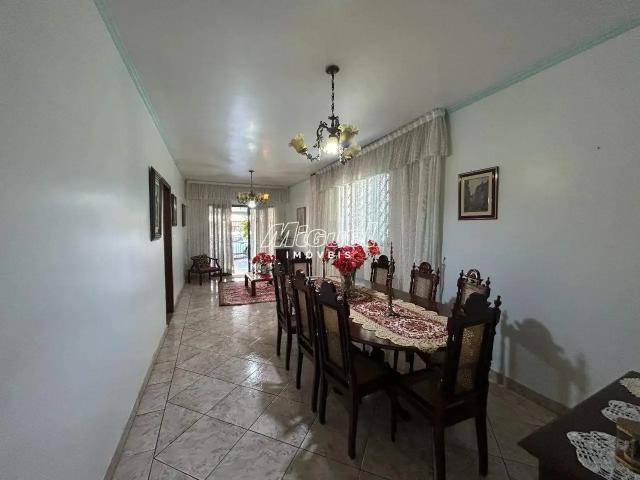 Casa / Sobrado para Venda em Piracicaba/SP Nova América 3 Quartos