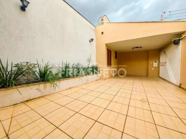 Casa / Sobrado para Venda em Piracicaba/SP Nova América 3 Quartos