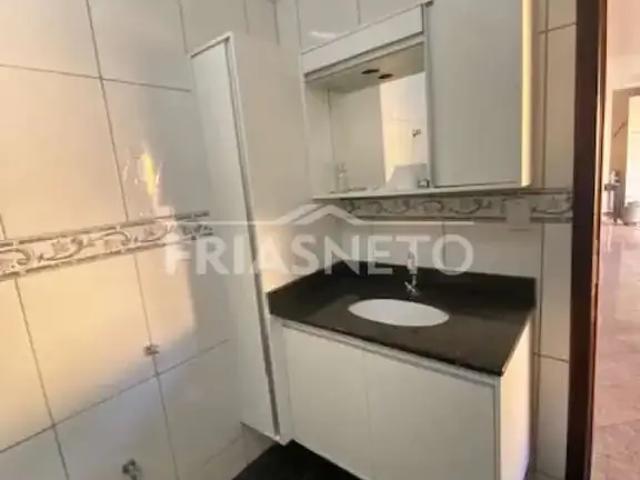 Casa / Sobrado para Venda em Piracicaba/SP Nova Piracicaba 4 Quartos