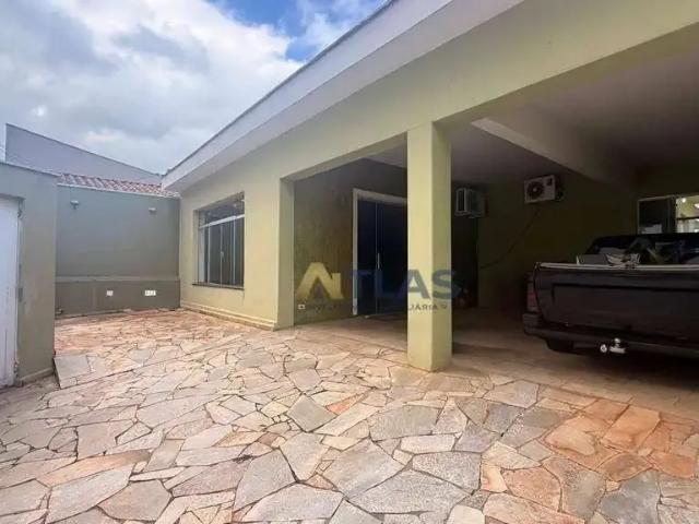 Casa / Sobrado para Venda em Piracicaba/SP São Dimas 3 Quartos