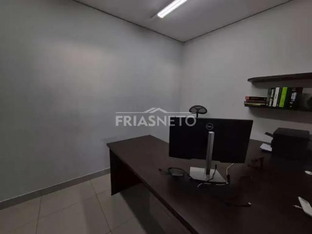 Casa / Sobrado para Venda em Piracicaba/SP Paulista 3 Quartos