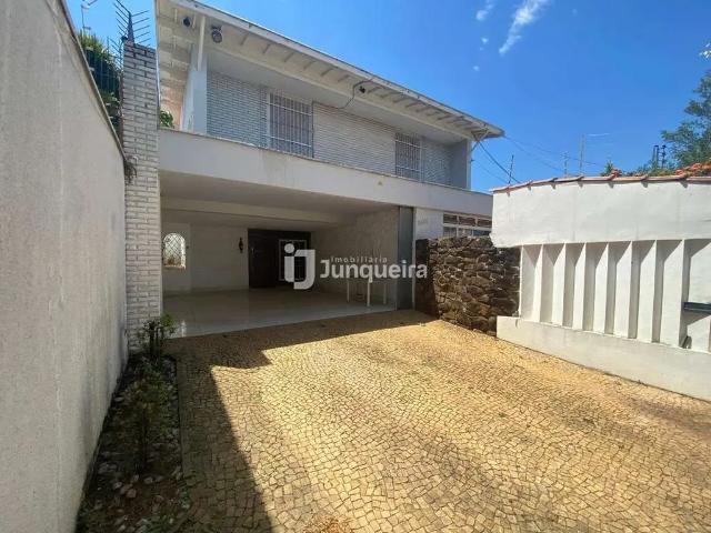 Casa / Sobrado para Venda em Piracicaba/SP Vila Independência 4 Quartos