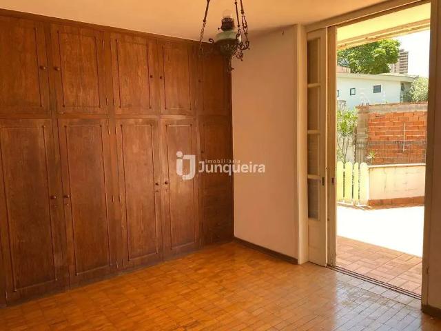 Casa / Sobrado para Venda em Piracicaba/SP Vila Independência 4 Quartos