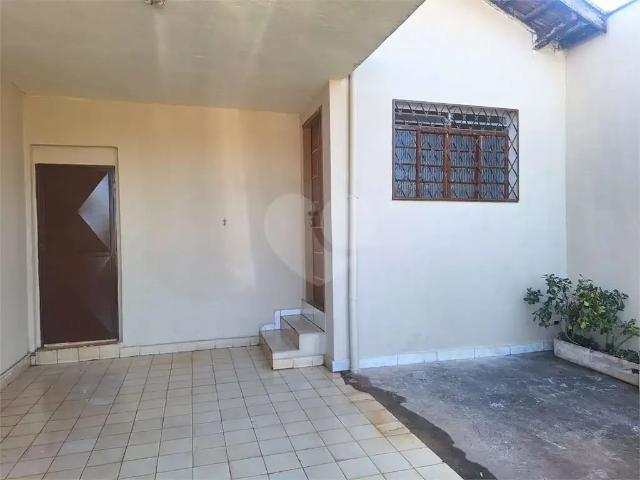 Casa / Sobrado para Venda em Piracicaba/SP Vila Monteiro 2 Quartos