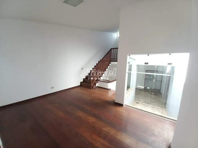 Casa / Sobrado para Venda em Piracicaba/SP Vila Monteiro 3 Quartos