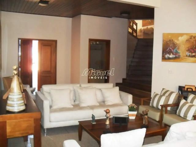 Casa / Sobrado para Venda em Piracicaba/SP Vila Monteiro 3 Quartos