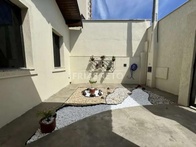 Casa / Sobrado para Venda em Piracicaba/SP Vila Monteiro 3 Quartos