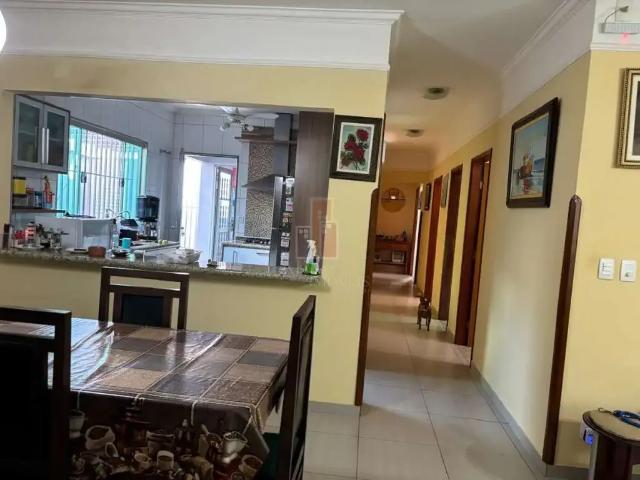 Casa / Sobrado para Venda em Pirajuí/SP Parque Santa Guilhermina 3 Quartos